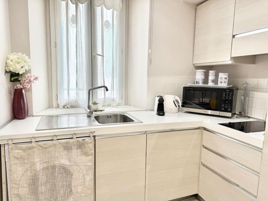 Apartment Le Palmero Centre Ville, Plage, Clime Menton